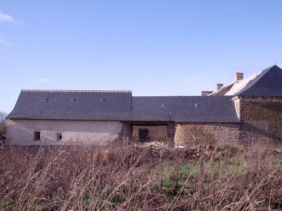 Gite Et Chambres De La Porte Du Parc Les Iffs Exterior foto